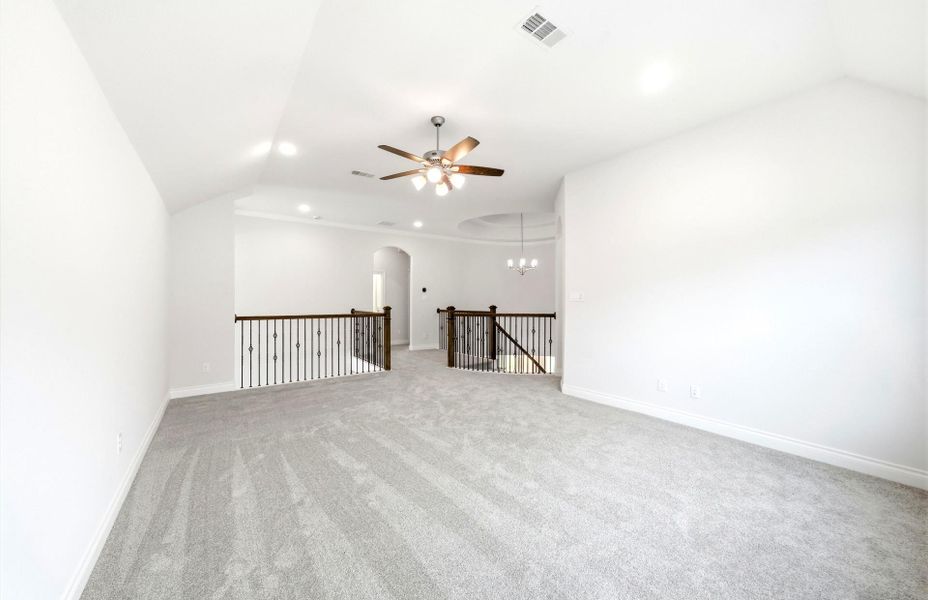 Spacious, unfurnished interior of a new home in The Highlands 55′, Porter (Image 22).