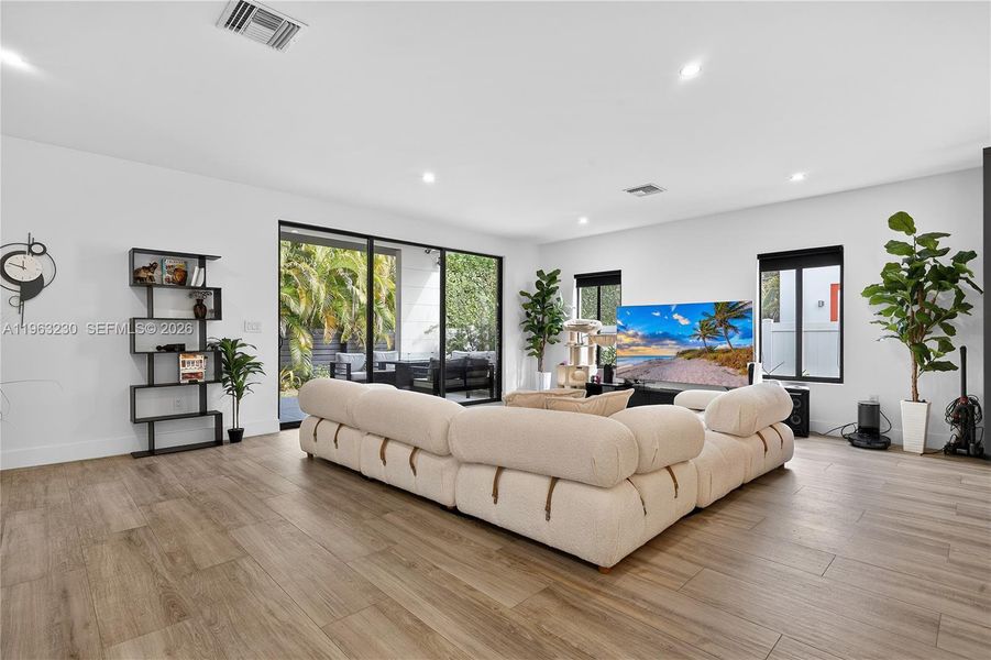 Furnished interior view inside a new home in , Fort Lauderdale (Image 8). Furnished interior view inside a new home in , Fort Lauderdale (Image 8).