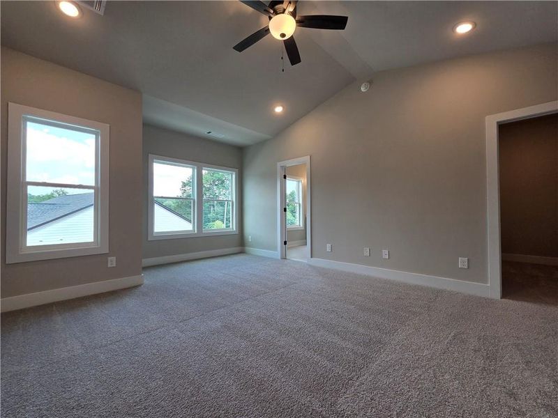 Spacious, unfurnished interior of a new home in , Tucker (Image 23).