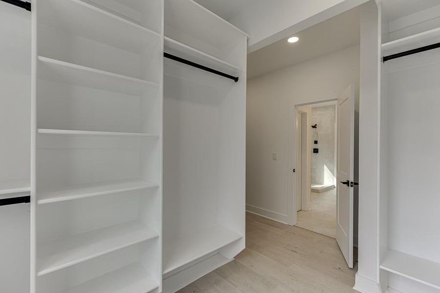 Image 52 of a home in .