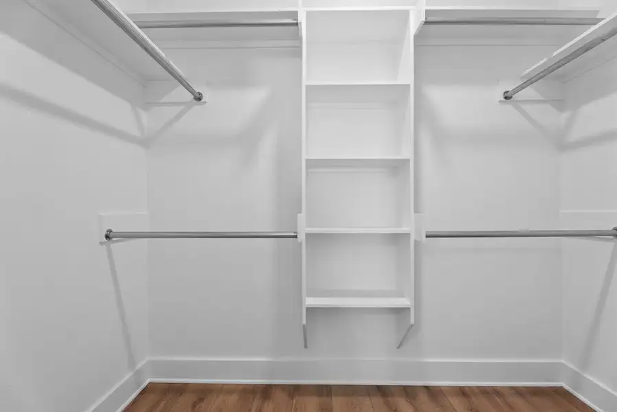 Spacious, unfurnished interior of a new home in , Tyler (Image 14).