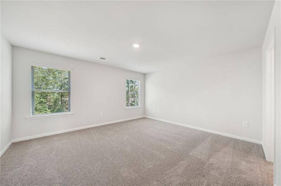 Spacious, unfurnished interior of a new home in , Conyers (Image 15).