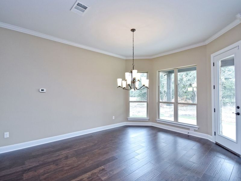 Representative unfurnished interior of a home built from the Madera II by Giddens Homes in Scofield Farms Estates, Georgetown (Image 392).