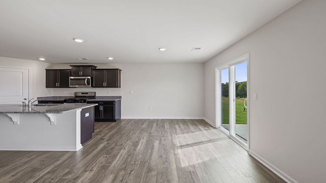 Spacious, unfurnished interior of a new home in Cedar Gap, Fountain Inn (Image 15). Spacious, unfurnished interior of a new home in Cedar Gap, Fountain Inn (Image 15).