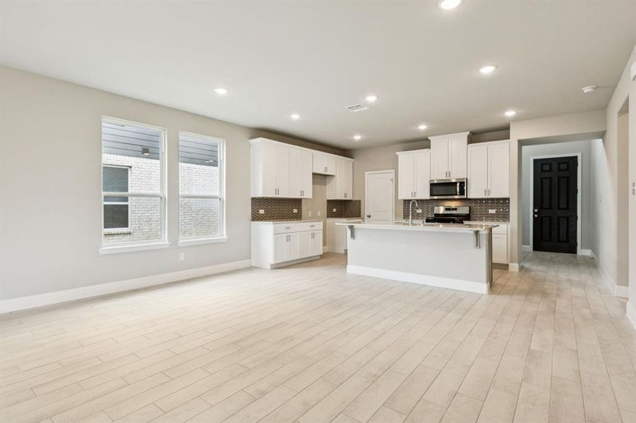 Image 19 of a home in .