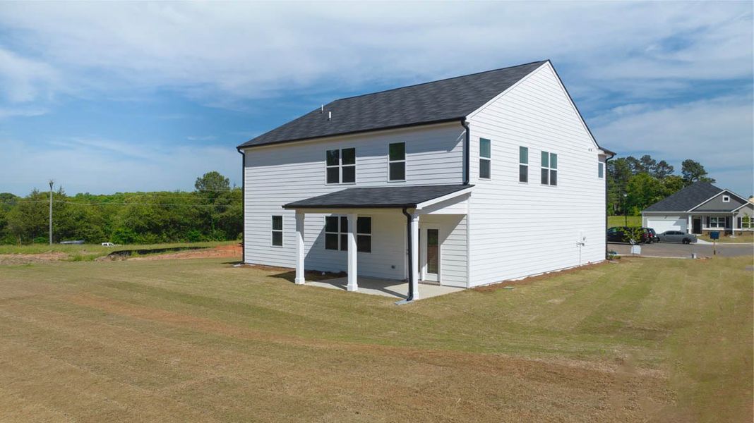 Representative exterior details of a home built from the Halton by D.R. Horton in Kingston Ranch at Lake Oconee, Buckhead (Image 3).
