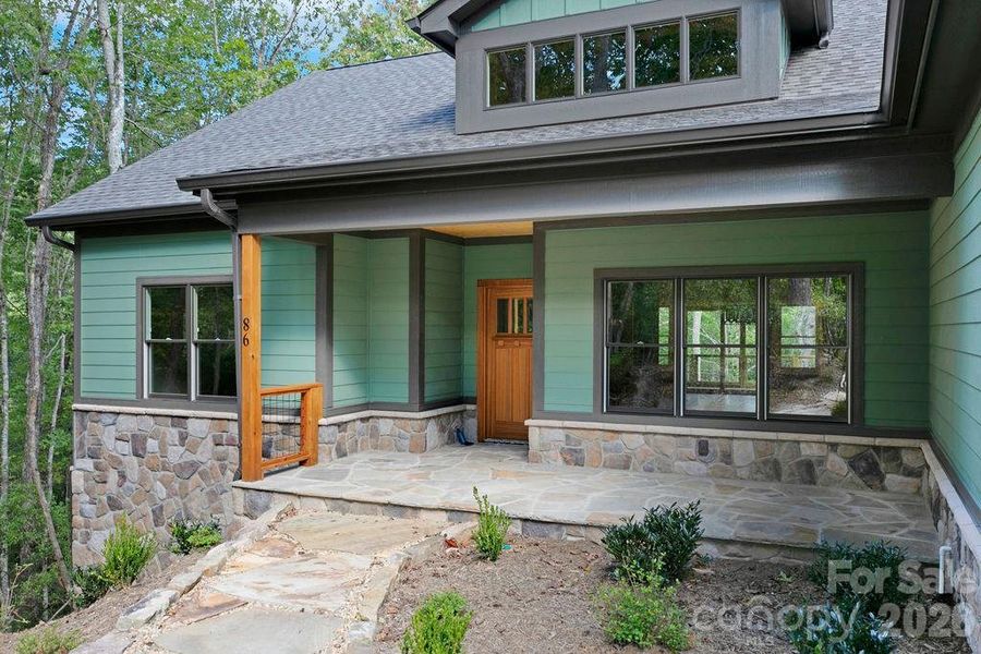 Exterior details and patio area of a home in , Brevard (Image 2).