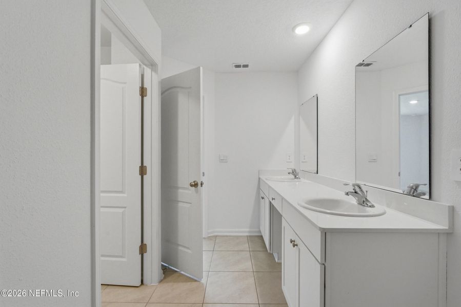 Furnished interior view inside a new home in , St. Augustine (Image 17).