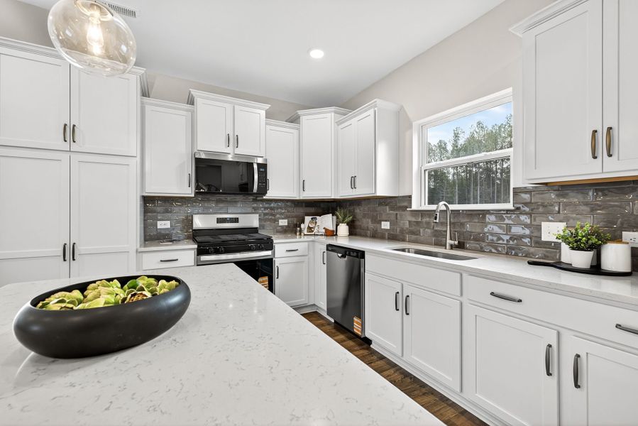 Furnished interior view inside a new home in Edgewater - Lakeview Point, Lancaster (Image 8). Furnished interior view inside a new home in Edgewater - Lakeview Point, Lancaster (Image 8).
