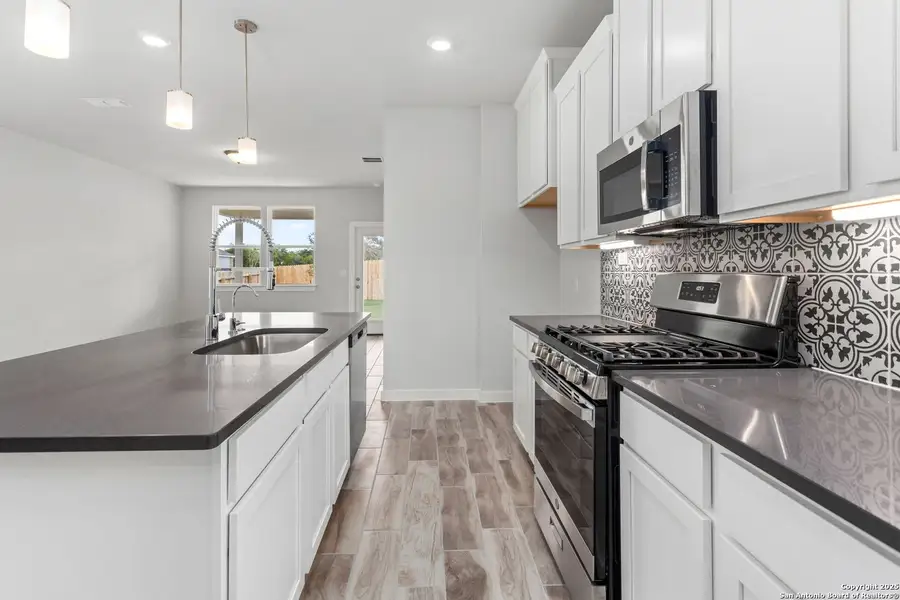 Furnished interior view inside a new home in Weston Oaks, San Antonio (Image 7). Furnished interior view inside a new home in Weston Oaks, San Antonio (Image 7).