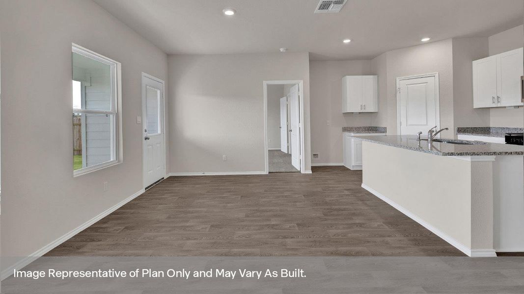 Spacious, unfurnished interior of a new home in Bollinger, Maxwell (Image 18).