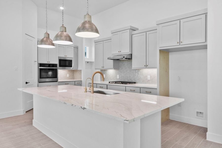 Furnished interior view inside a new home in Jubilee Chateau, Hockley (Image 9).