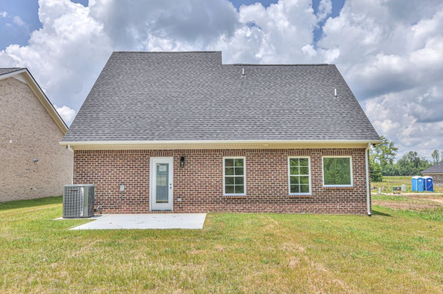 Exterior details and patio area of a home in Legacy Preserve, Tullahoma (Image 4).