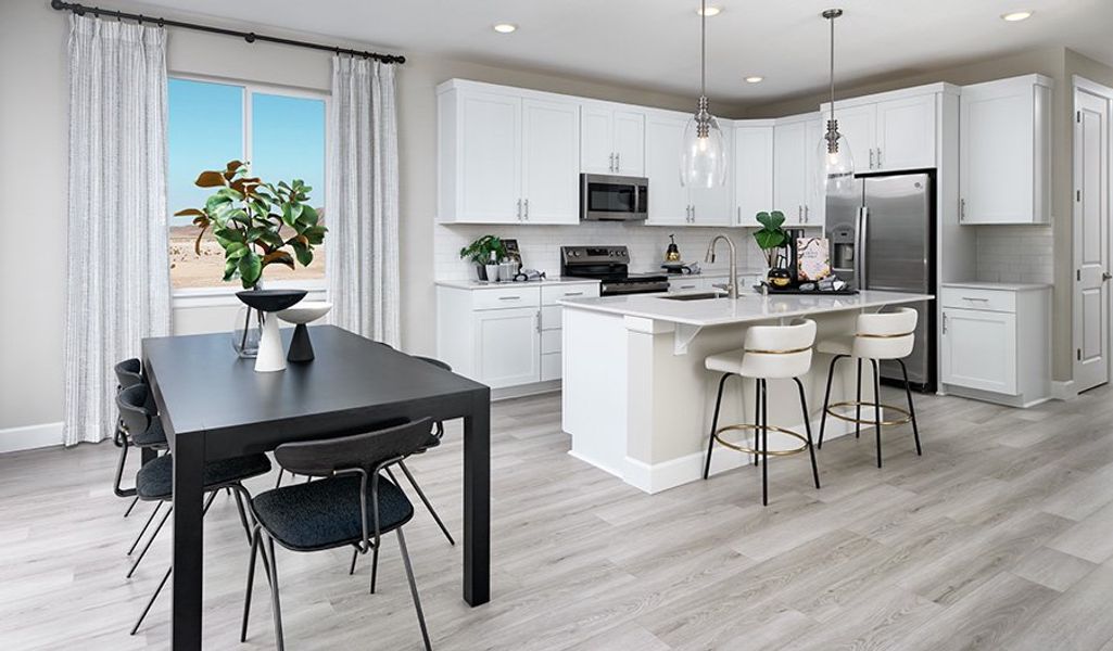 Moonstone-P914-PHX Dining Area