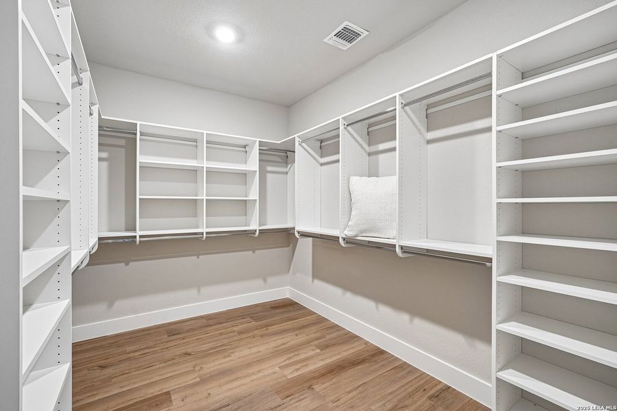 Spacious, unfurnished interior of a new home in Skybrooke, Live Oak (Image 21). Spacious, unfurnished interior of a new home in Skybrooke, Live Oak (Image 21).