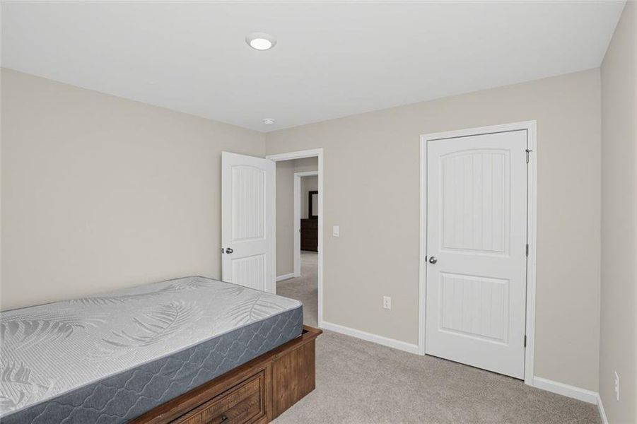 Furnished interior view inside a new home in Etowah Preserve, Dawsonville (Image 9).