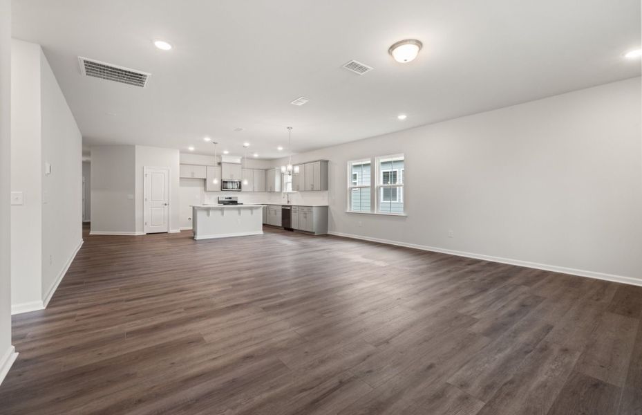 Spacious, unfurnished interior of a new home in Exchange at 401, Raleigh (Image 17).