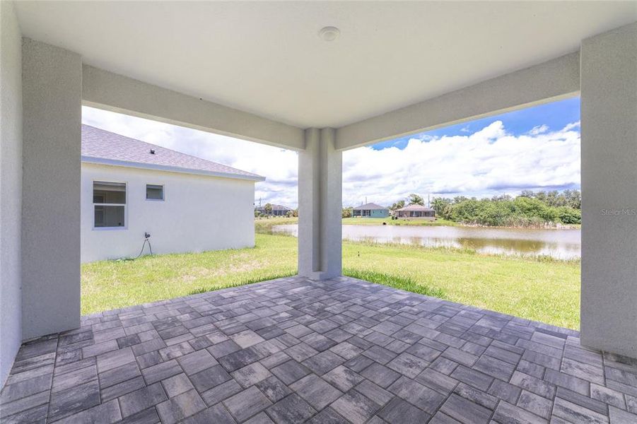 Exterior details and patio area of a home in , Rotonda West (Image 28).