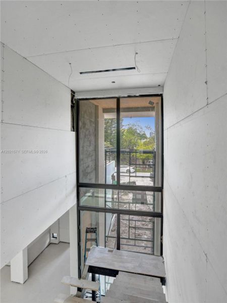 Exterior details and patio area of a home in , Fort Lauderdale (Image 10).