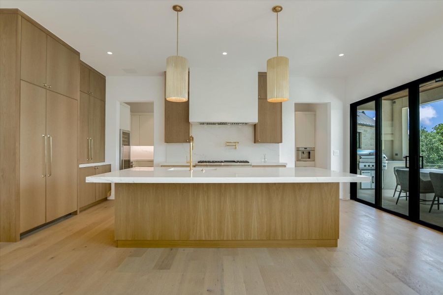 Furnished interior view inside a new home in , Horseshoe Bay (Image 7).