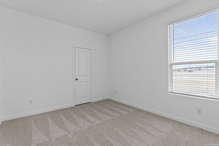 Spacious, unfurnished interior of a new home in Grace Valley, Marion (Image 25).