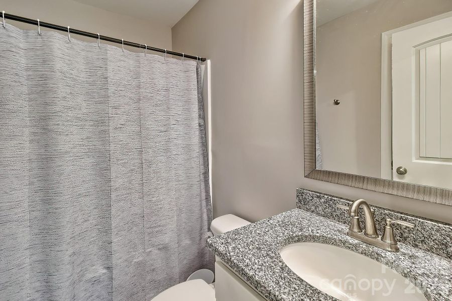 Image 38 of a home in .