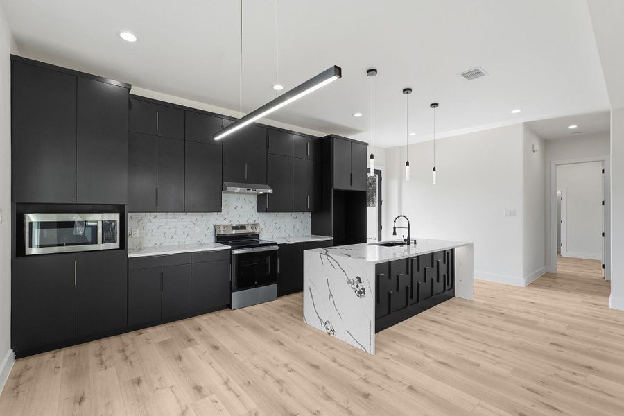Furnished interior view inside a new home in , Channelview (Image 9).