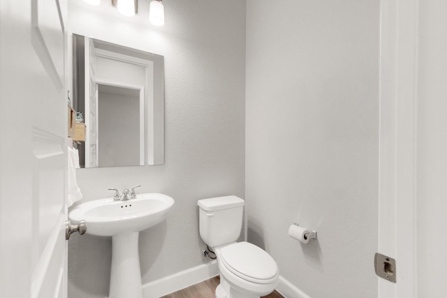 Furnished interior view inside a new home in Meridiana 55', Manvel (Image 8). Furnished interior view inside a new home in Meridiana 55', Manvel (Image 8).