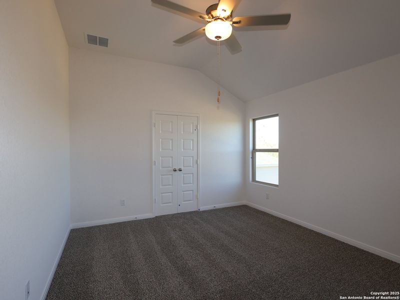 Spacious, unfurnished interior of a new home in Paloma Park, Converse (Image 33). Spacious, unfurnished interior of a new home in Paloma Park, Converse (Image 33).