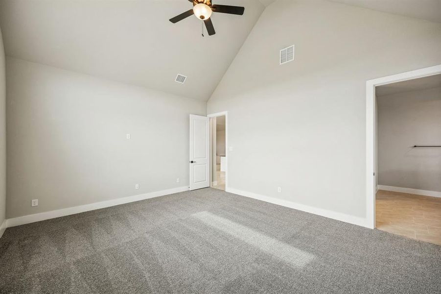 Spacious, unfurnished interior of a new home in , Waxahachie (Image 19). Spacious, unfurnished interior of a new home in , Waxahachie (Image 19).
