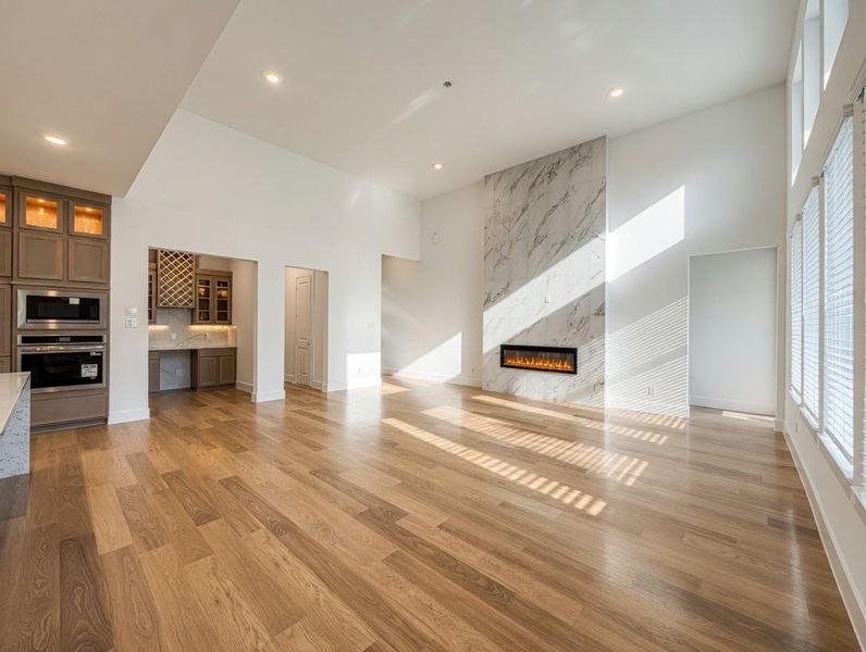 Spacious, unfurnished interior of a new home in Friendswood Trails, Friendswood (Image 23). Spacious, unfurnished interior of a new home in Friendswood Trails, Friendswood (Image 23).