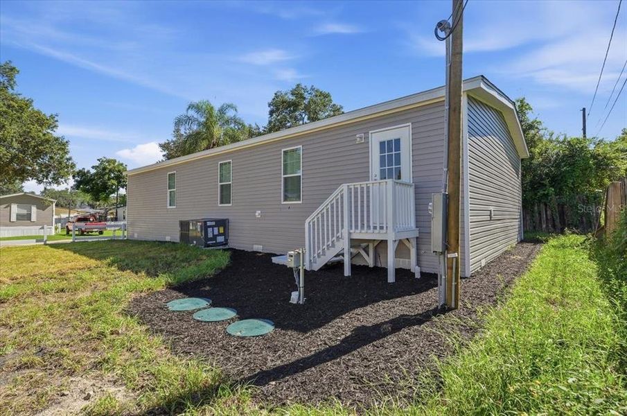 Exterior details and patio area of a home in , Zephyrhills (Image 23).