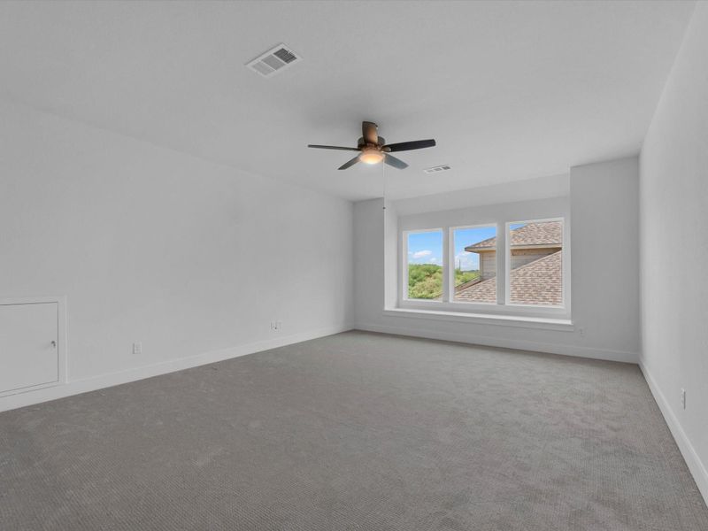 Spacious, unfurnished interior of a new home in Sienna 60’, Missouri City (Image 17). Spacious, unfurnished interior of a new home in Sienna 60’, Missouri City (Image 17).