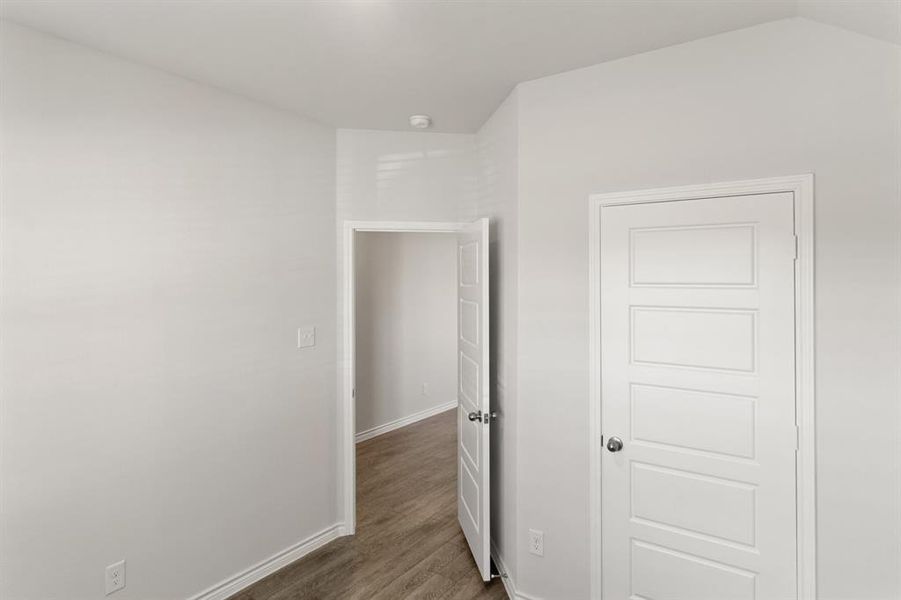 Spacious, unfurnished interior of a new home in Retreat at Fossil Creek, Fort Worth (Image 11). Spacious, unfurnished interior of a new home in Retreat at Fossil Creek, Fort Worth (Image 11).