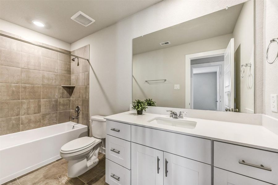 Furnished interior view inside a new home in Sundance Cove - Premier Series, Crosby (Image 16).