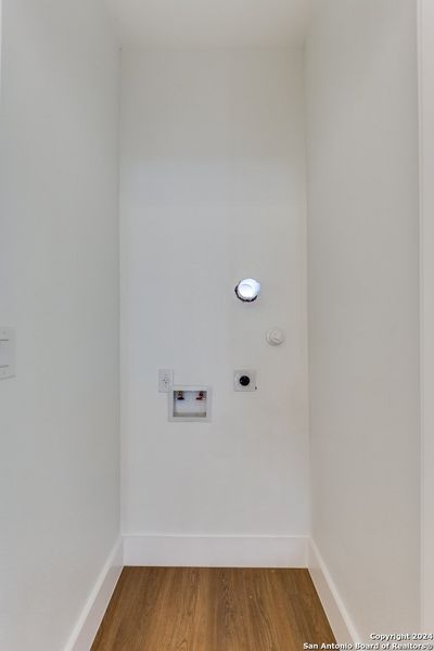 Spacious, unfurnished interior of a new home in , San Antonio (Image 22). Spacious, unfurnished interior of a new home in , San Antonio (Image 22).