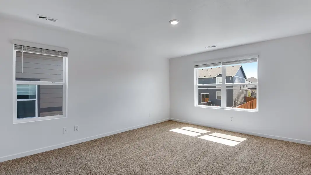 Spacious, unfurnished interior of a new home in Vista Meadows, Fort Lupton (Image 22). Spacious, unfurnished interior of a new home in Vista Meadows, Fort Lupton (Image 22).