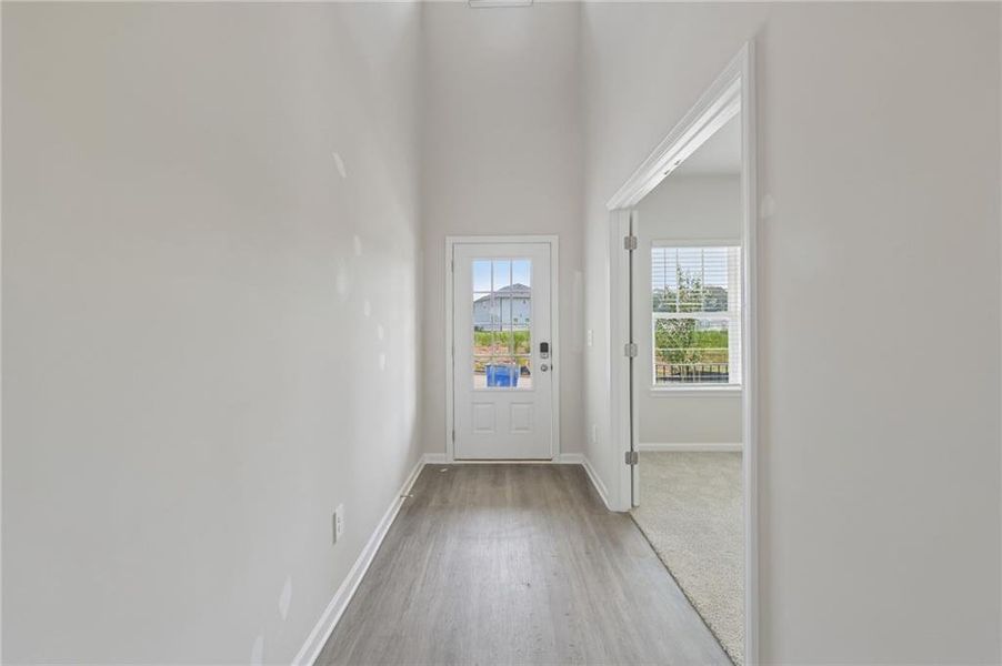 Spacious, unfurnished interior of a new home in Martin Springs - Estate Series, Lawrenceville (Image 20).