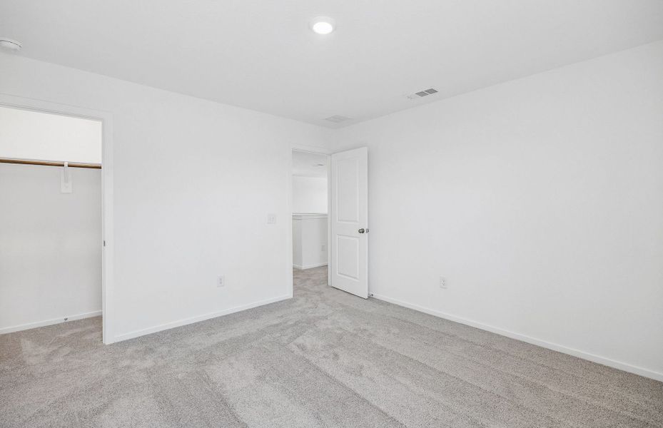 Spacious, unfurnished interior of a new home in Mavera, Conroe (Image 27). Spacious, unfurnished interior of a new home in Mavera, Conroe (Image 27).