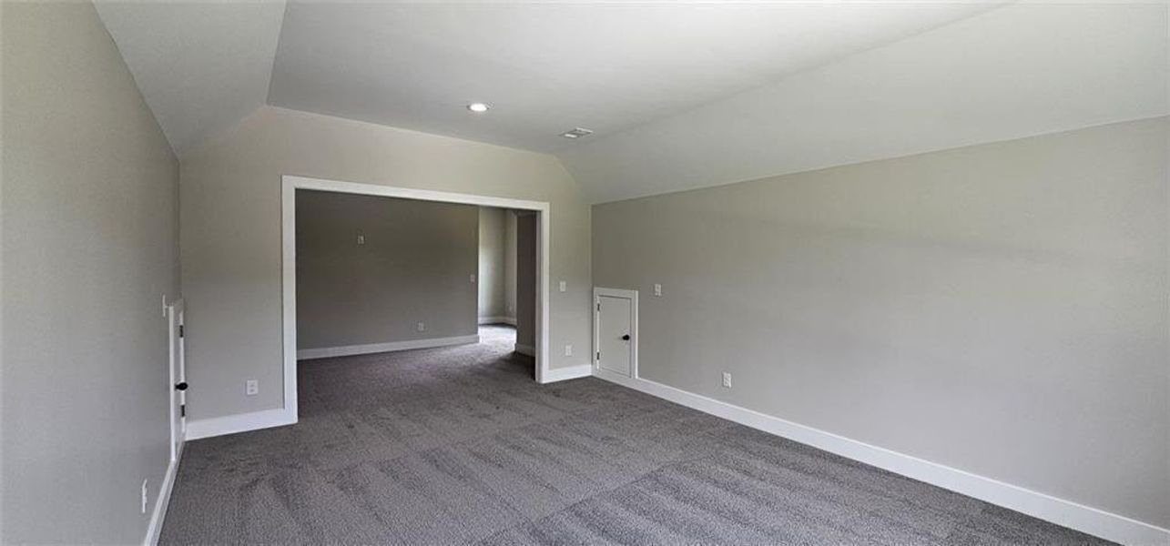 Spacious, unfurnished interior of a new home in , Loganville (Image 20). Spacious, unfurnished interior of a new home in , Loganville (Image 20).