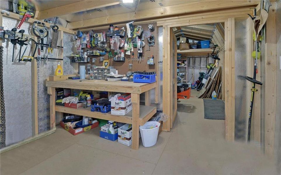 Image 47 of a home in .