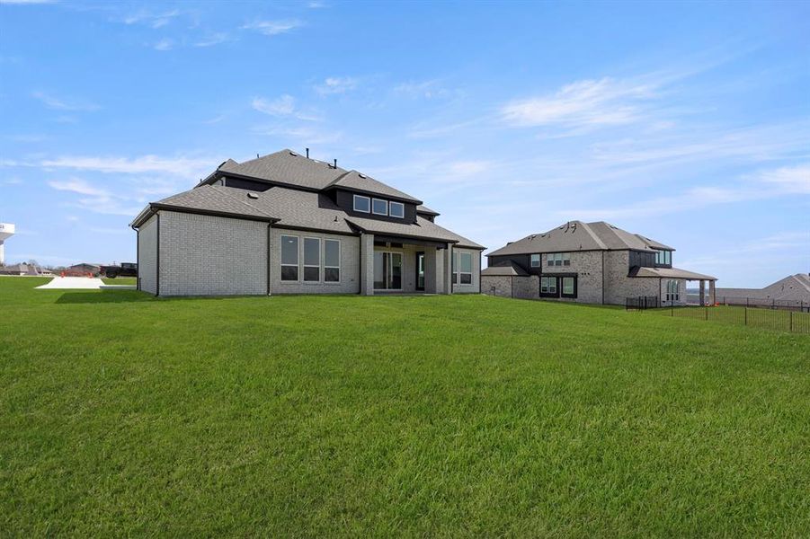 26. 9816 Aiken - Back (2)