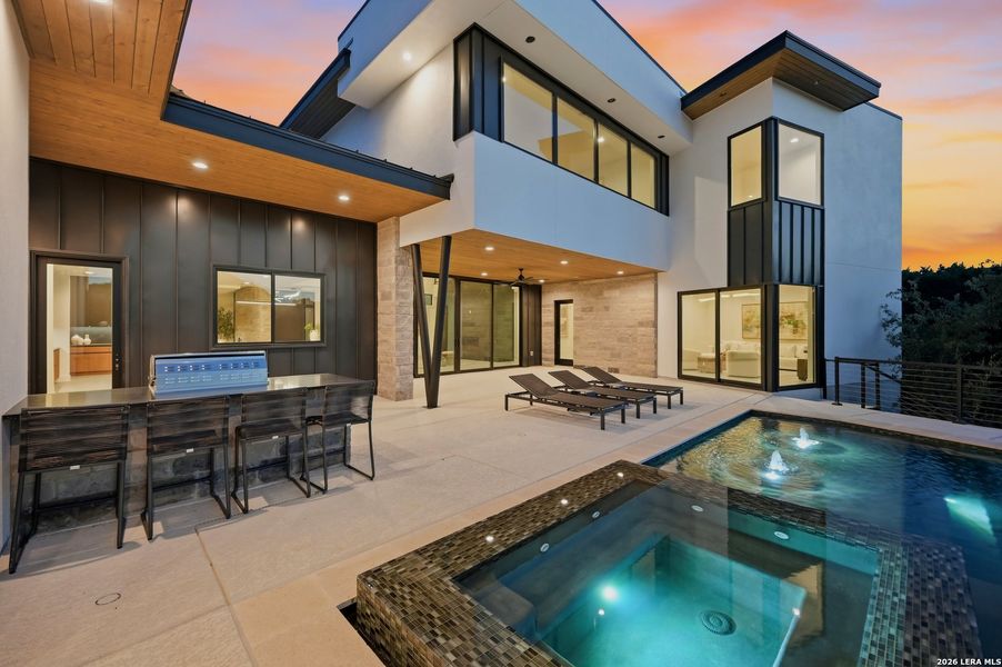 Exterior details and patio area of a home in , San Antonio (Image 37).