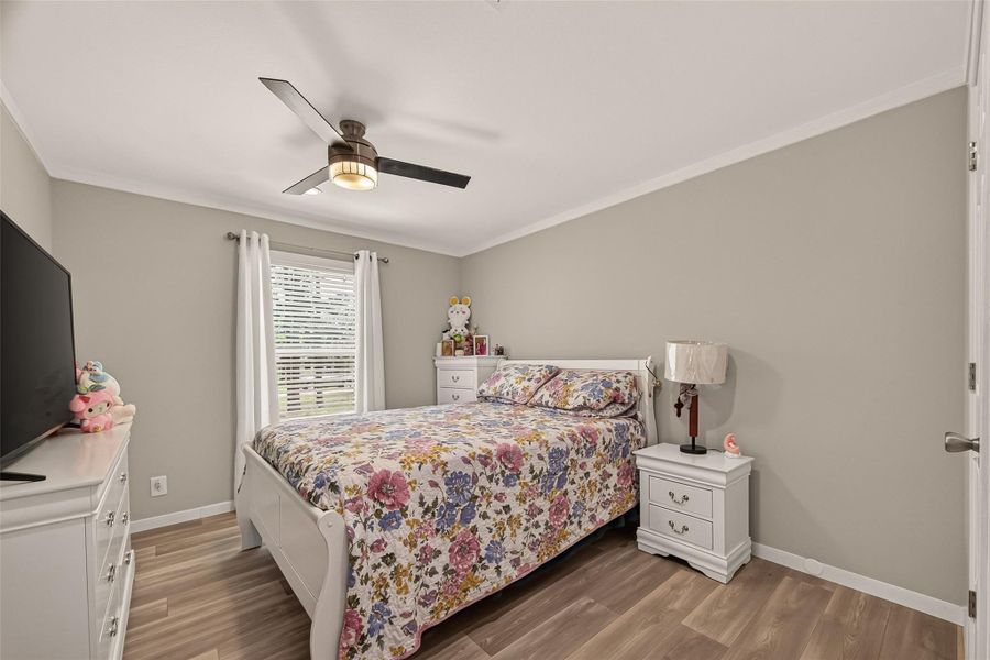 Furnished interior view inside a new home in , Baytown (Image 18).