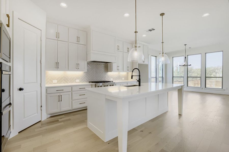 1105 Brookwood - Kitchen