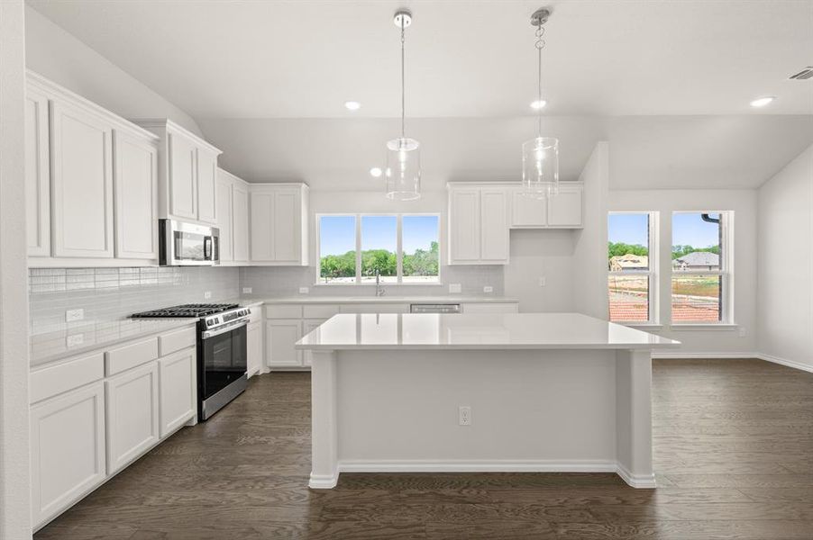 2845 Holstein- Kitchen-1