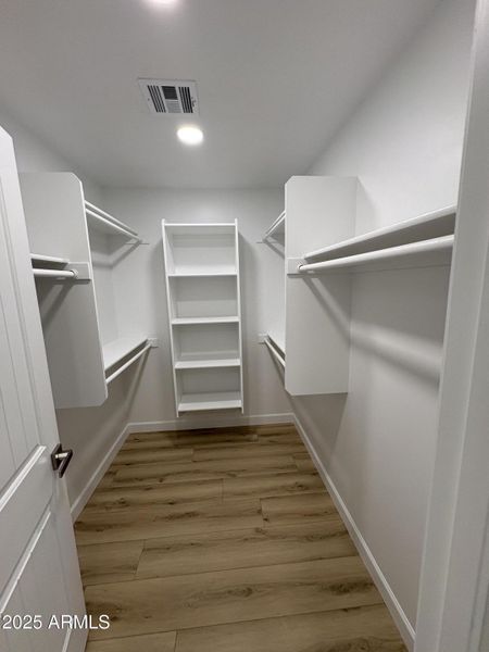 Master Bedroom Walk In Closet Master Bedroom Walk In Closet