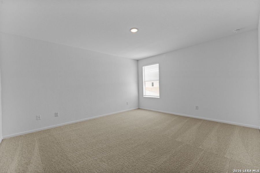 Spacious, unfurnished interior of a new home in Grace Valley, Marion (Image 12).