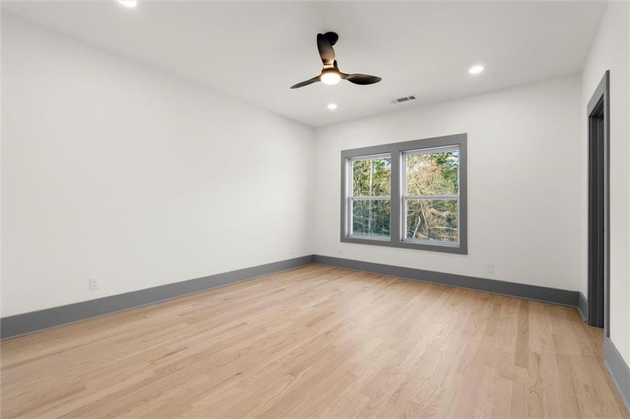 Spacious, unfurnished interior of a new home in , Decatur (Image 46).