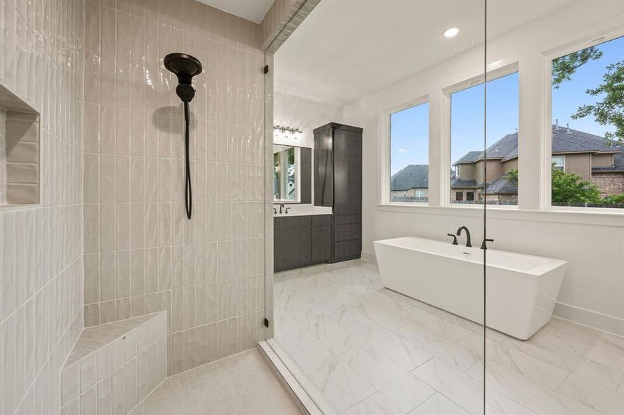 Furnished interior view inside a new home in Highland Oaks, Boyd (Image 12).